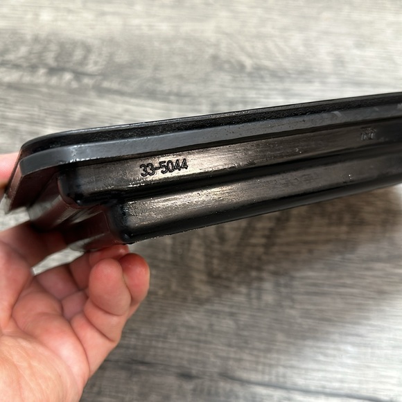 K&N HIGH-FLOW ENGINE AIR FILTER - 2016 HONDA CIVIC L4-1.5L F/1 - Picture 13 of 15